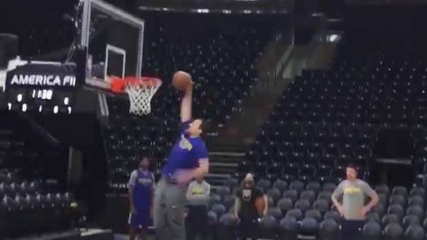 Warriors Assistant Coach dunking