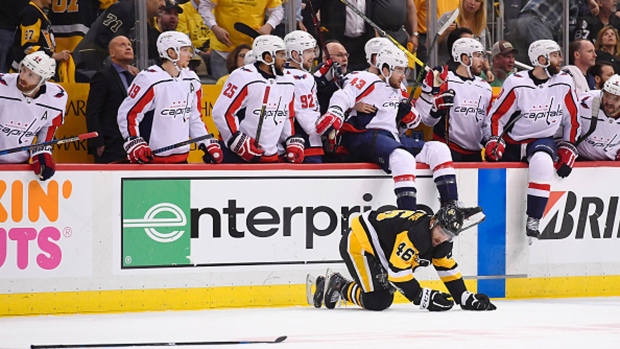 Tom Wilson hits Zach Aston-Reese