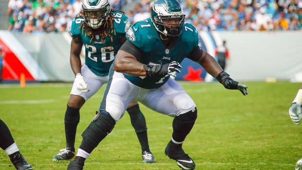 Cowboys meet with veteran LT Jason Peters: Can the 40-year-old