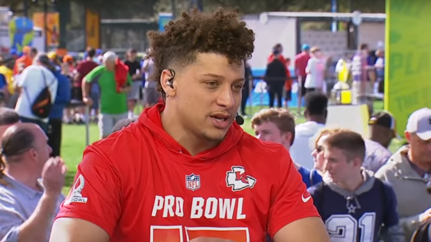 Patrick Mahomes learning from Chiefs' tough loss to Patriots, honored to be  at Pro Bowl