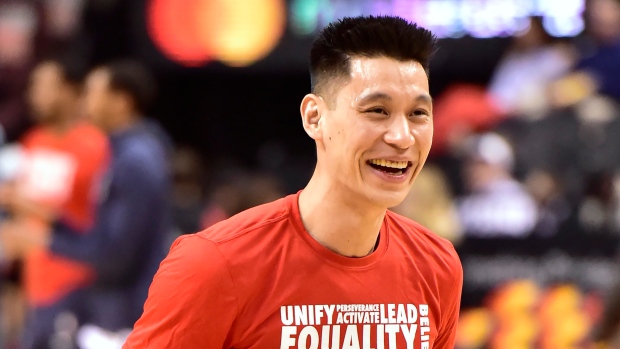 Nick DePaula on X: Jeremy Lin has launched his first signature shoe in  Asia, the Xtep JLin One. As a sneaker free agent last year, Lin became the  only basketball endorser for
