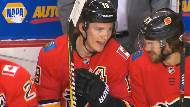 Hochman: Like father, like sons when it comes to the Tkachuk boys