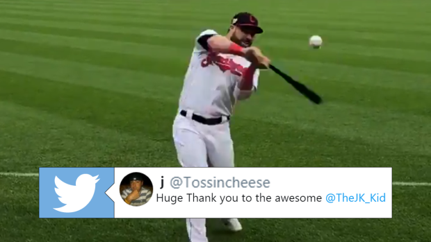 A Blue Jays Player Helped 2 PLN Parents with Their Gender Reveal