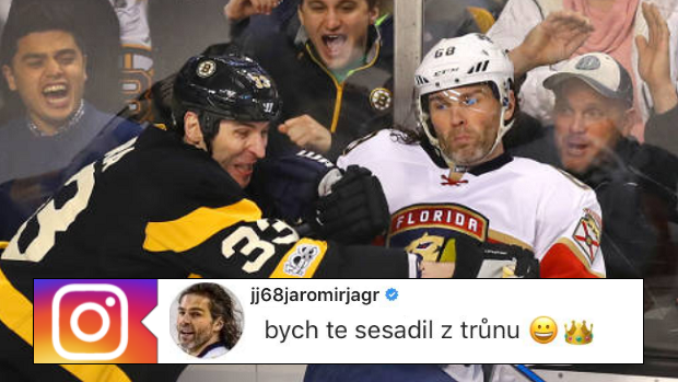 Zdeno Chara hits Jaromir Jagr in a 2017 regular season game.