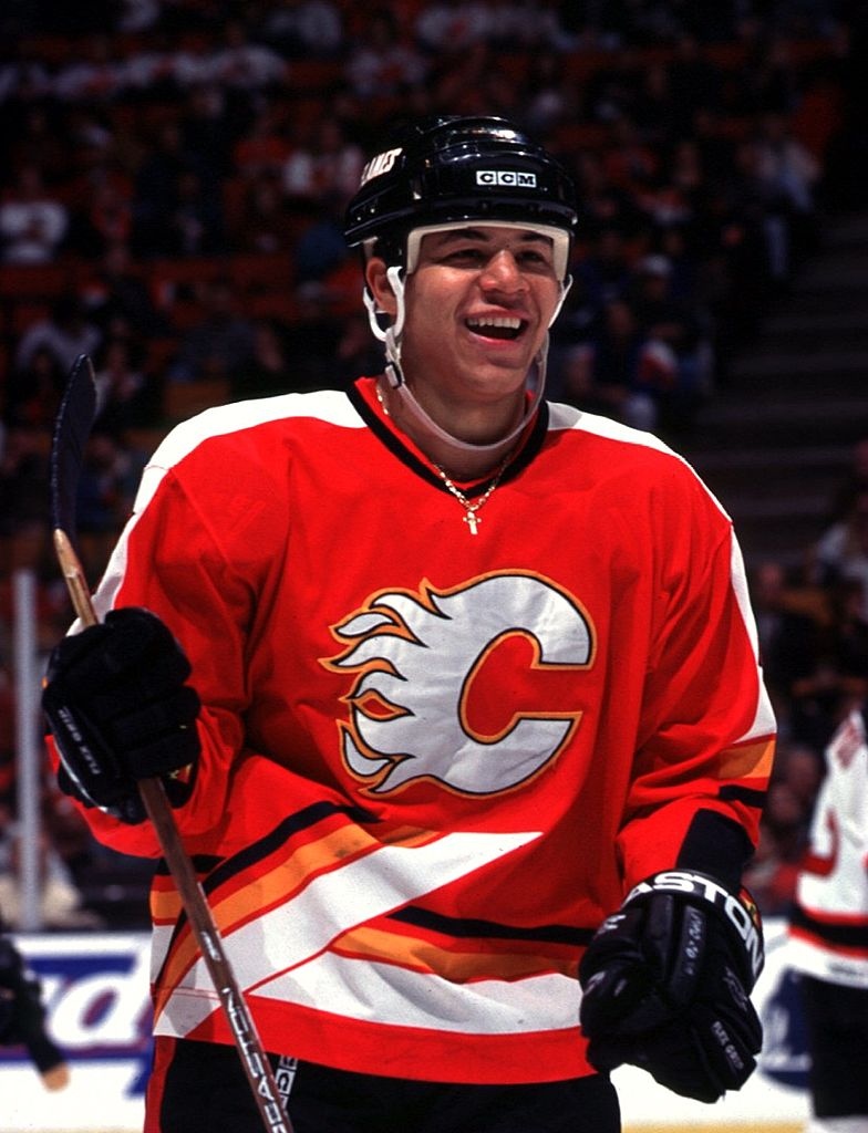 Flames don retro jerseys for Heritage Classic