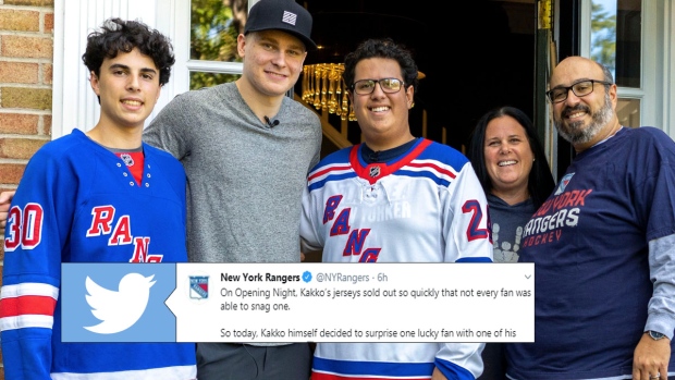 Kaapo Kakko delivered a jersey to a Rangers fan who couldn't get