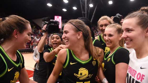 Sabrina Ionescu , (Photo by Cody Glenn/Icon Sportswire via Getty Images)