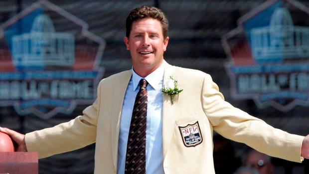 Dan Marino says he considered leaving the Dolphins to chase for a