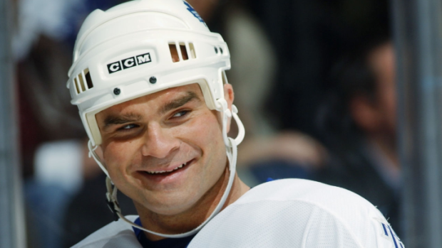 Tie Domi