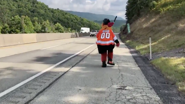 Gritty is unhinged and we need hockey back more than ever - Article -  Bardown