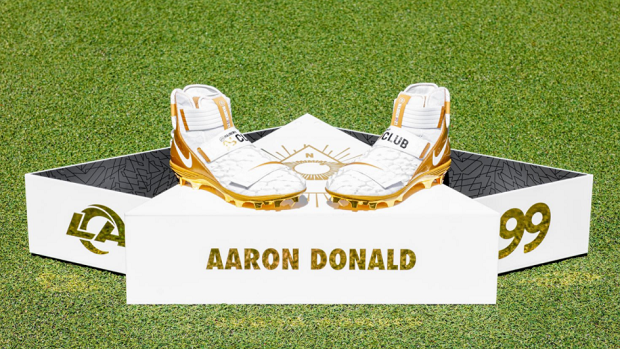 madden 99 cleats