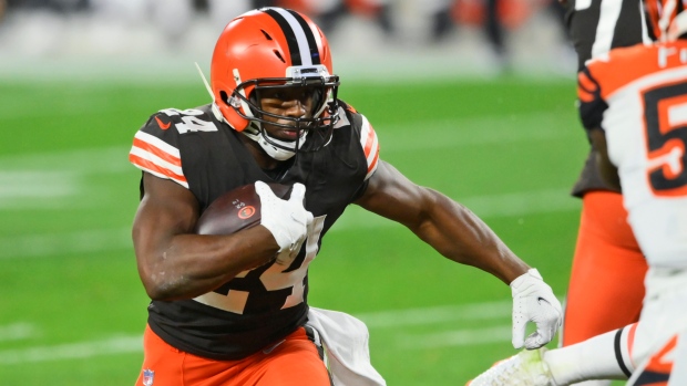 Browns RB Nick Chubb scores touchdown on monster run vs. Bengals