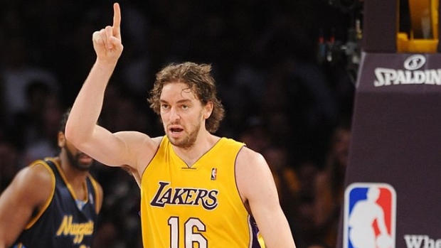 The Sports Report: Lakers power past Memphis on Pau Gasol jersey