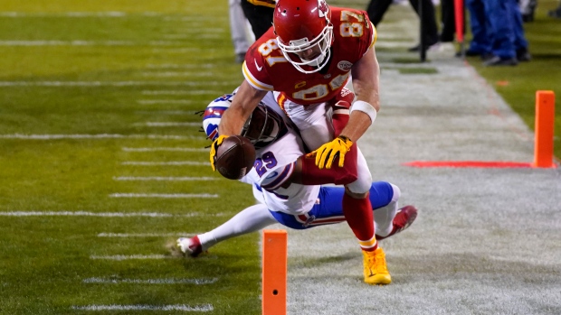 KC Chiefs' Travis Kelce ruled out vs. Steelers: NFL news