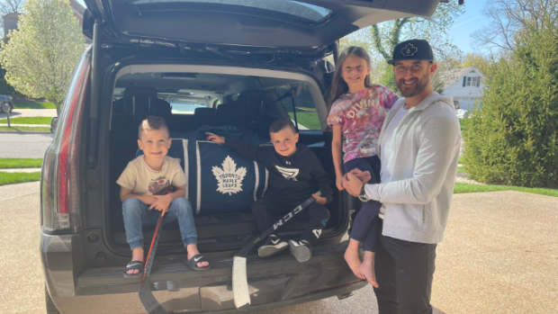 Nick Foligno with his family 