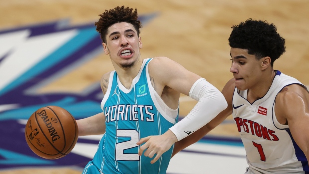 LaMelo Ball Finally Wears No. 1 Jersey For Hornets