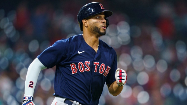 Xander Bogaerts Boston Red Sox thigh laceration - TSN.ca