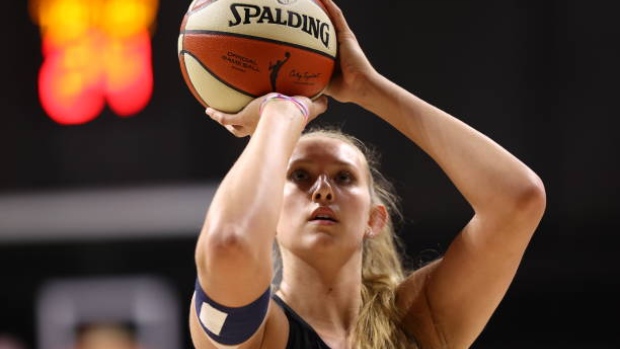 LA Sparks re-sign Karlie Samuelson for rest of WNBA season