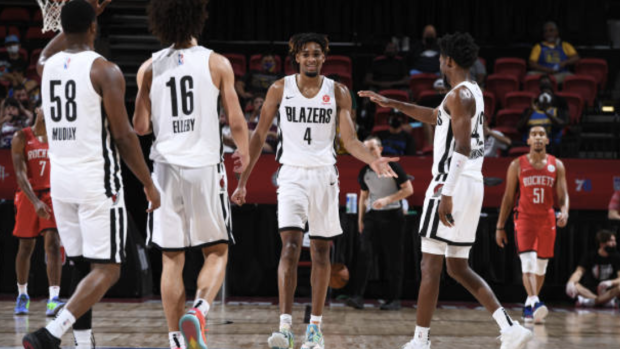 (Photo by Garrett Ellwood/NBAE via Getty Images)