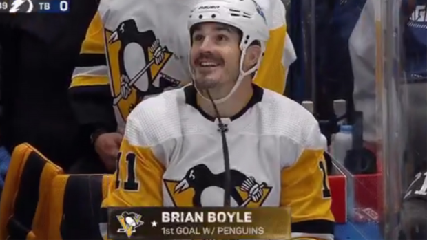 Penguins' Brian Boyle honored as local Masterton Trophy nominee