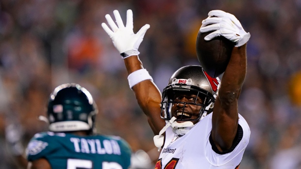 Report: Bucs negotiating extension for Lavonte David - Bucs Nation