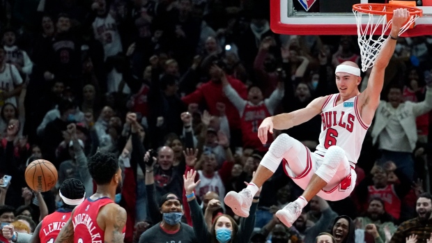 Bulls' Alex Caruso to be reevaluated next week