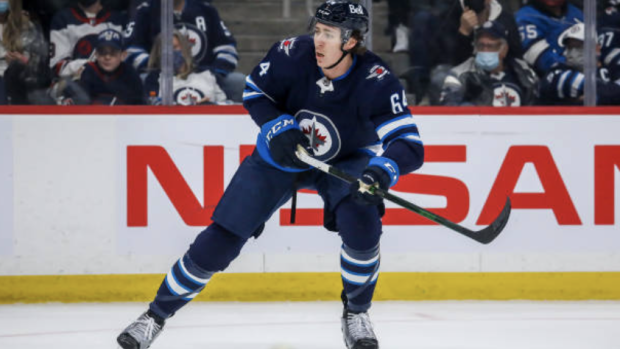 Winnipeg Jets: Twitter Reacts to Logan Stanley's First Games of Season -  BVM Sports