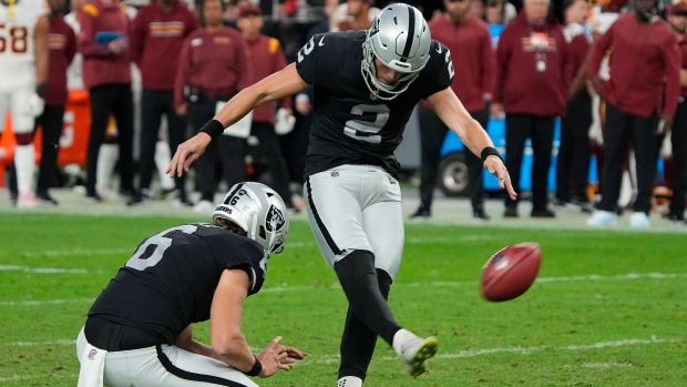 Las Vegas Raiders agree to 4-year contract extensions with kicker Daniel  Carlson, punter AJ Cole - ESPN