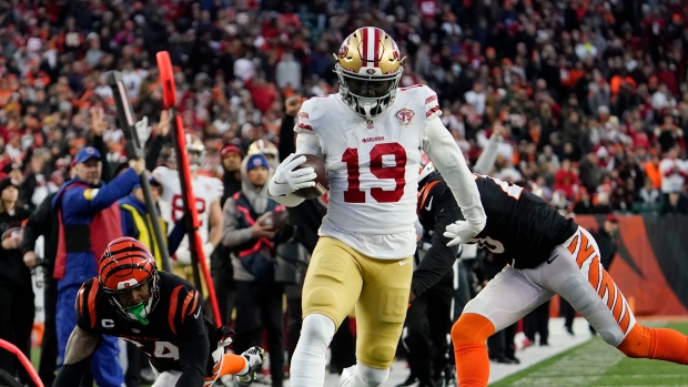 Reports: 49ers, Deebo Samuel finalizing 3-year extension through 2025