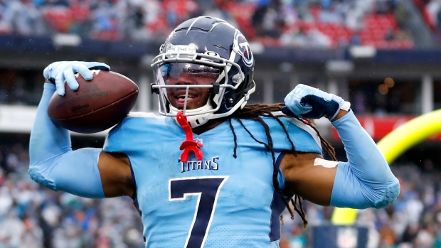 Titans clinch No. 1 seed, first-round bye with win over Texans