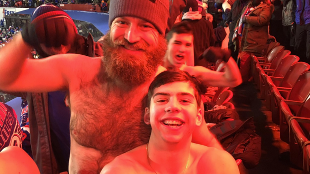 Ryan Fitzpatrick seen shirtless in freezing cold during Bills' victory over  Patriots