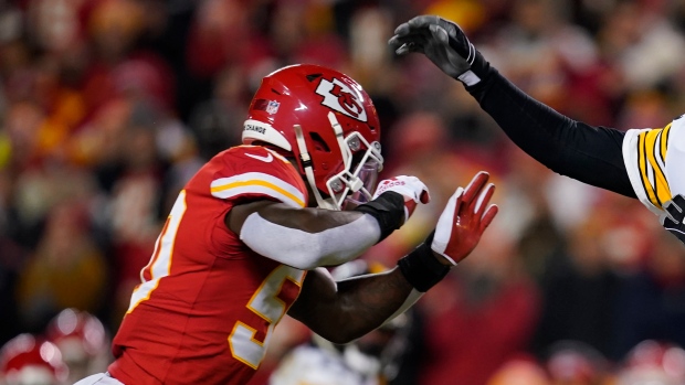 Chiefs linebacker Willie Gay to play Sunday despite misdemeanor