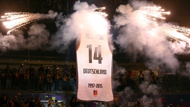 Highlights from Dirk Nowitzki's jersey retirement speech: 'Work