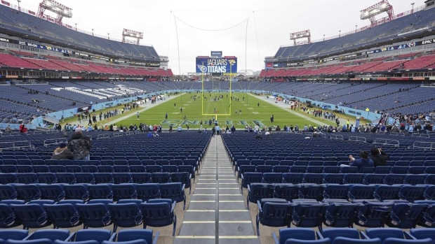 Bills fans invade Nashville, Nissan Stadium ahead of Bills-Titans game