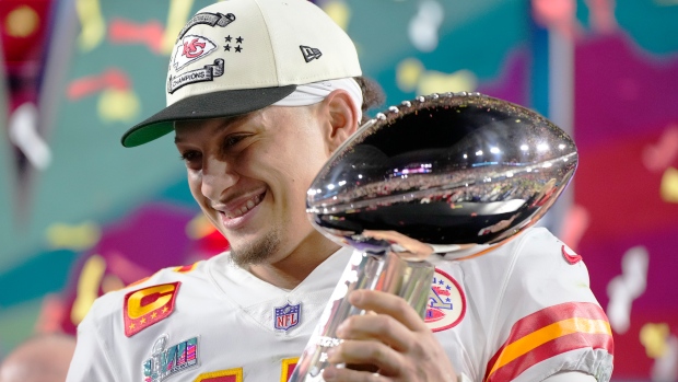 Untold stories from Patrick Mahomes' rookie season with Kansas City ...