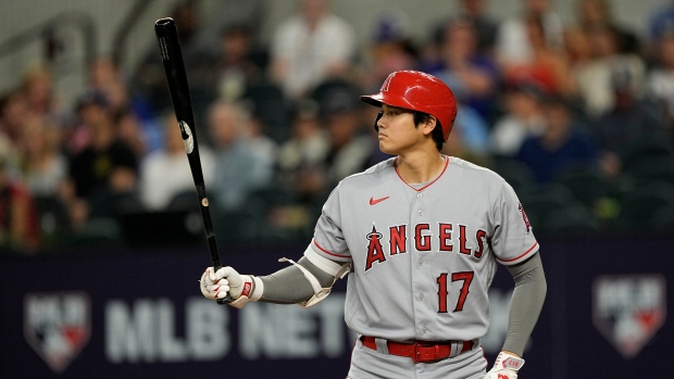 Report: Los Angeles Angels Shohei Ohtani Plans To Keep Hitting Despite ...