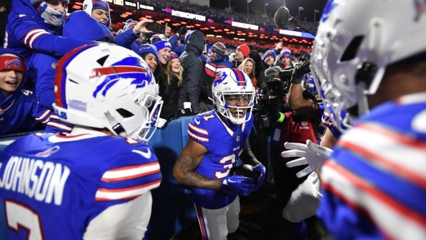 Rasul Douglas, Buffalo Bills celebrate