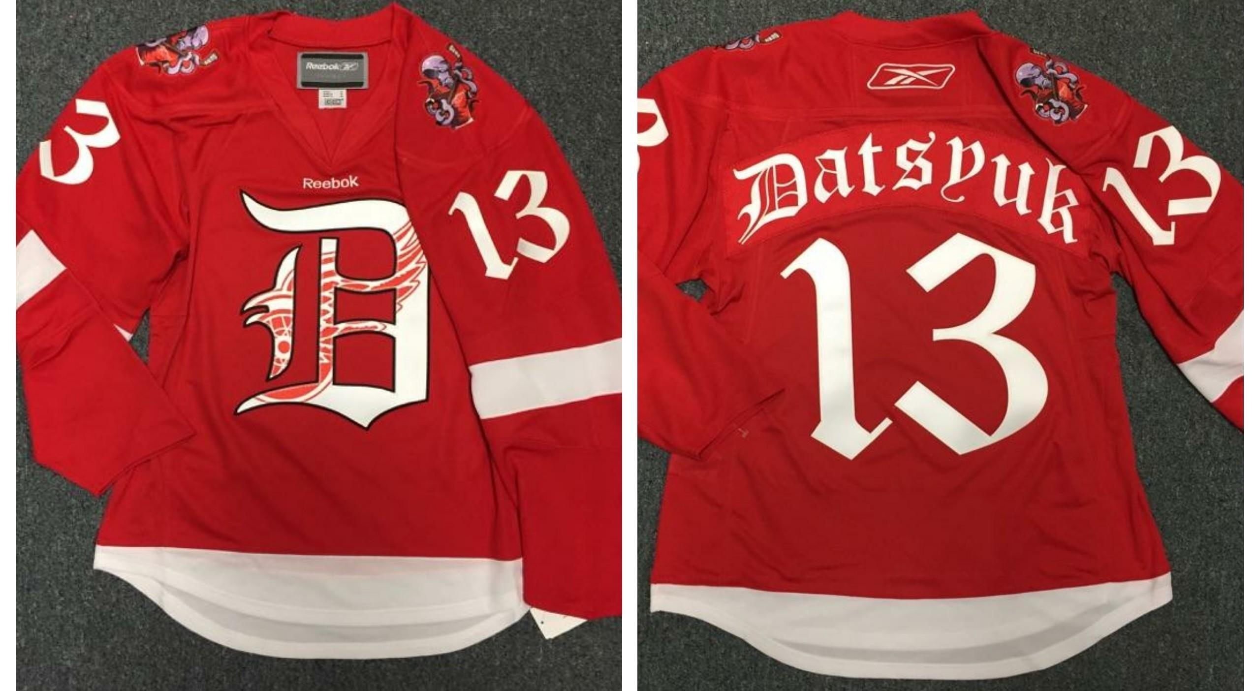 personalized red wings jersey