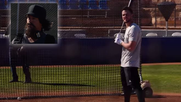 Greg Maddux pranks Kris Bryant, and it's the greatest thing ever