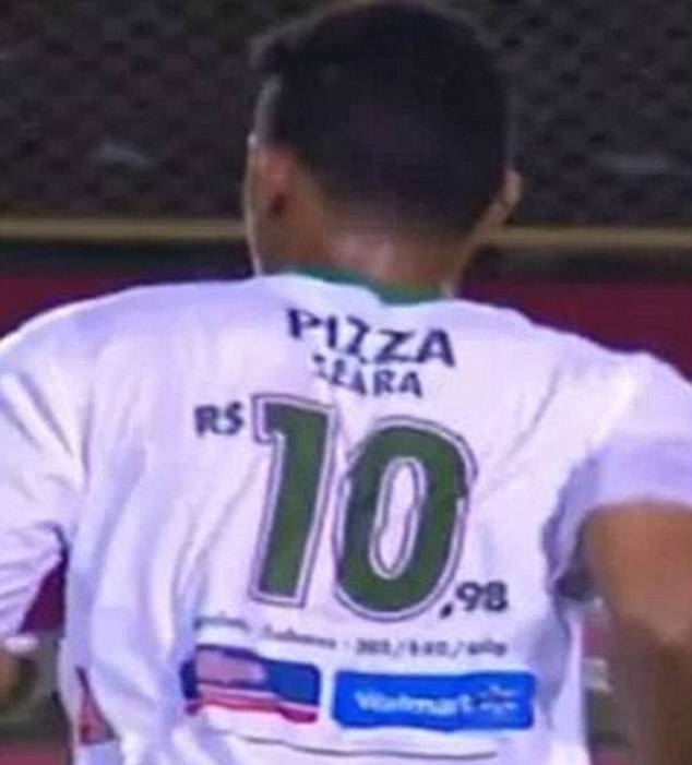 Brazilian soccer team Fluminense de Feira has cool jersey ads