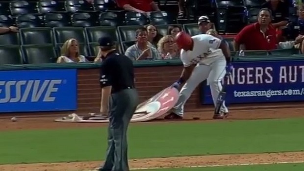 Texas Rangers' Adrian Beltre gets tossed after relocating on-deck