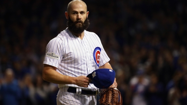 Jake Arrieta shaved his beard off and he looks like a totally different dude