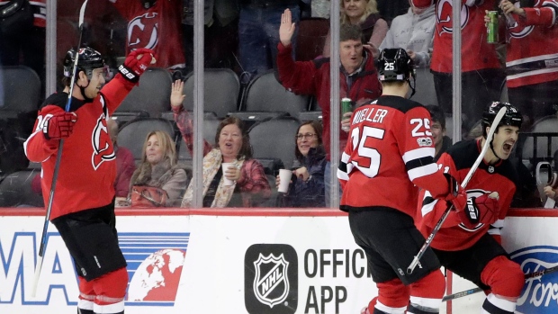 Brian Boyle hat trick, NJ Devils win on Hockey Fights Cancer Night